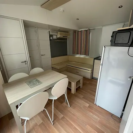 Mobil Dans 3 Etoiles